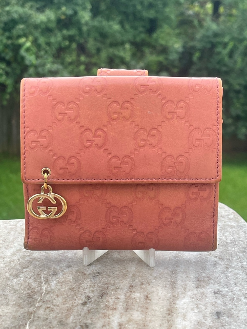 Gucci Compact Bifold Wallet GG Embossed Pink Shima Leather with Gold Charm